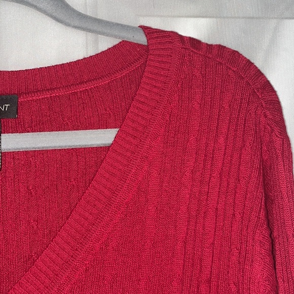 Lane Bryant Women’s Red V-Neck Sweater - Picture 7 of 7